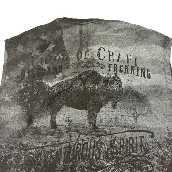 Vintage T Shirt Men's Large All Over Print Shirt Buffalo Outdoors Hunting USA - Picture 4 of 9